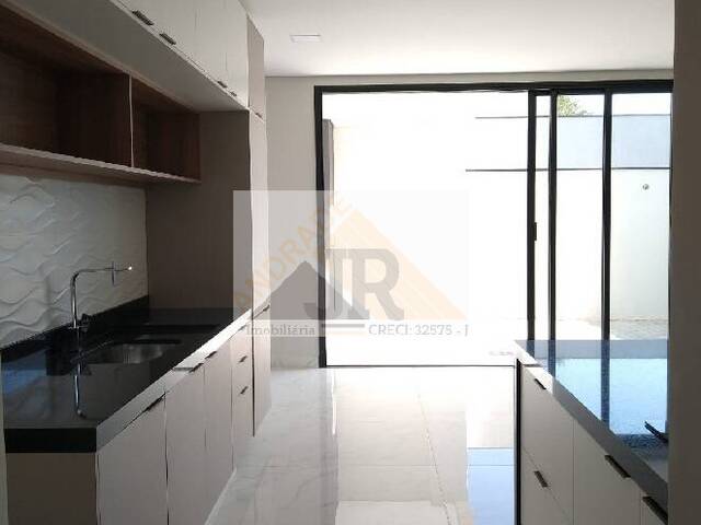 Casa em condomínio para Venda em Sorocaba - 2