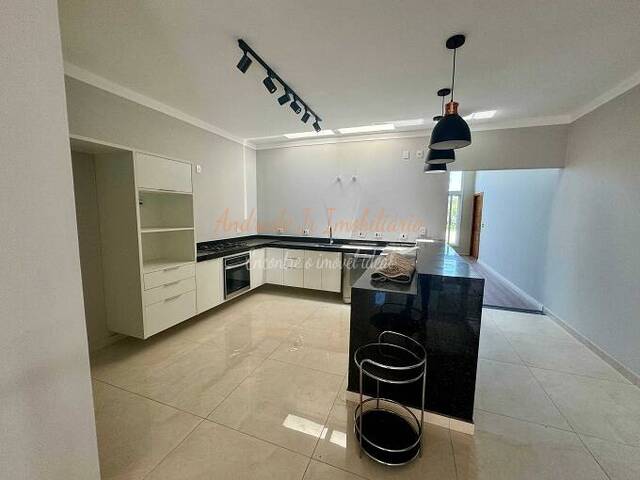 Casa em condomínio para Venda em Sorocaba - 2