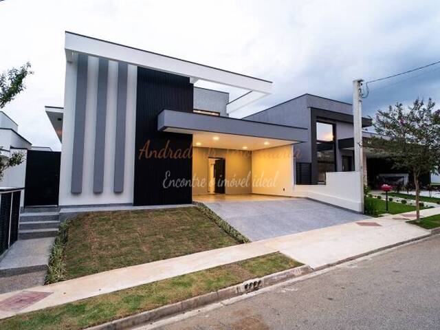 Venda em Condomínio Chácara Ondina - Sorocaba