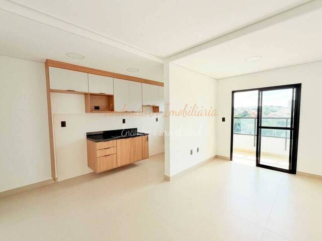 Apartamento para Venda em Sorocaba - 2