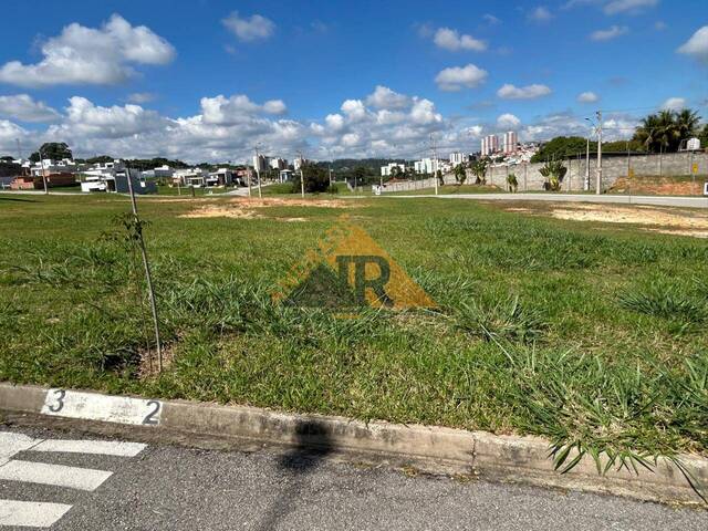 Venda em Condomínio Bouganville - Sorocaba