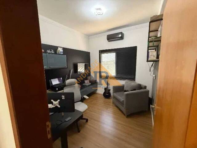 Casa em condomínio para Venda em Votorantim - 4