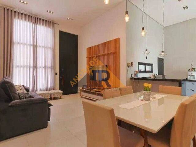 Venda em Villagio Wanel - Sorocaba